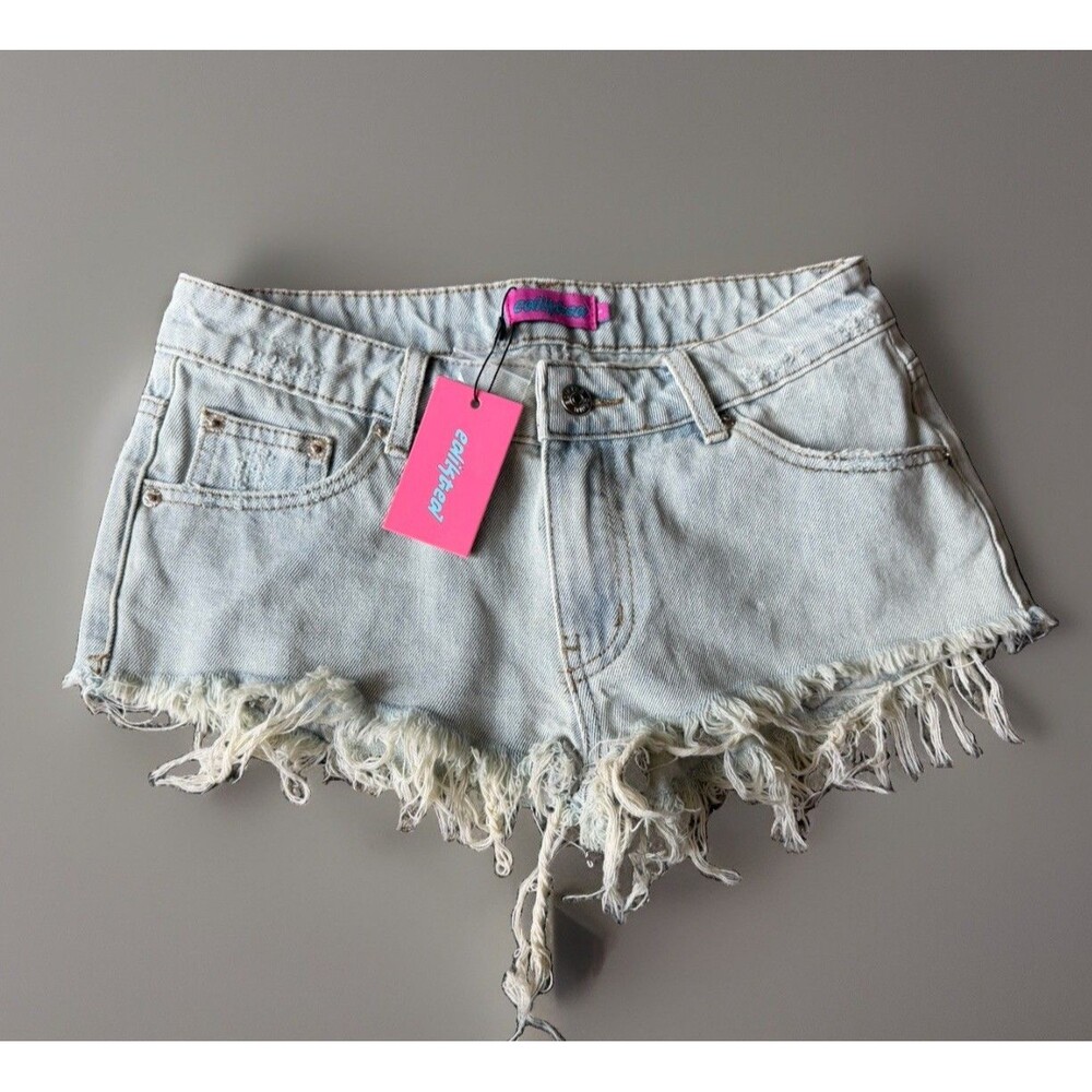 NWT Edikted Frayed Vintage Washed Denim Micro Shorts Light Blue Wash Sz S